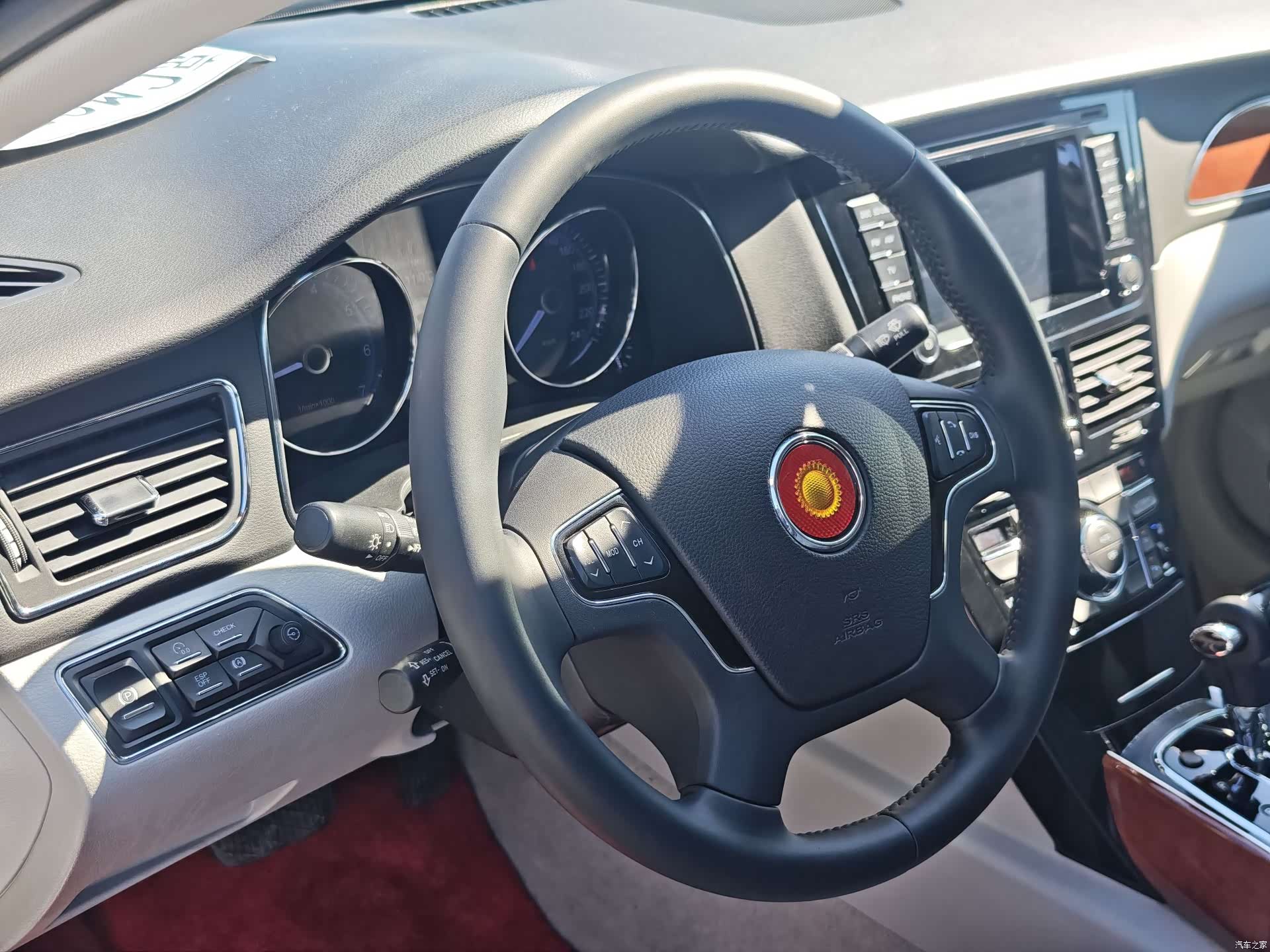 Hongqi H7, 2016 18