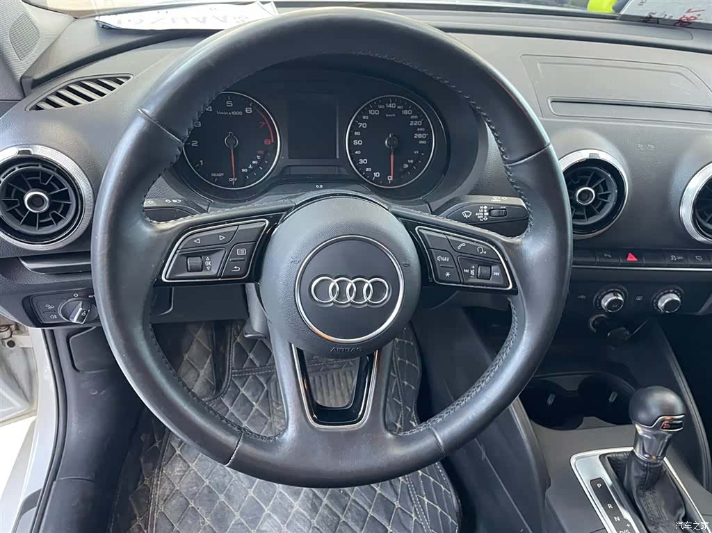 Audi A3, 2018 9