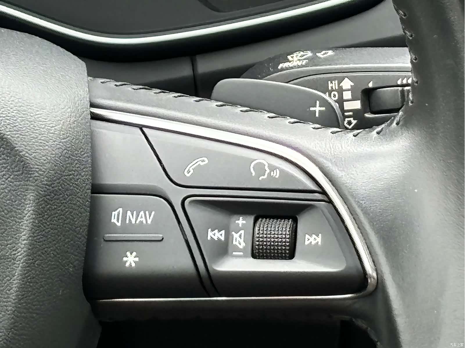 Audi Q5L, 2020 15