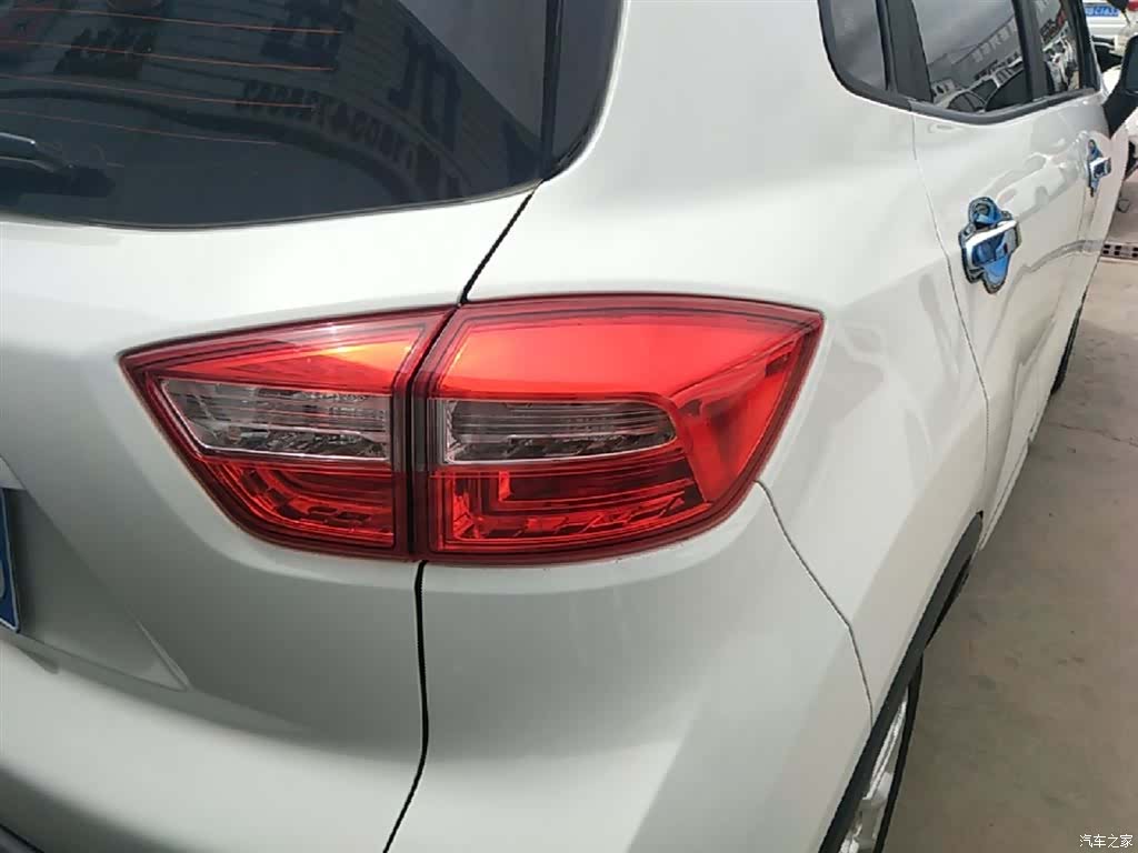 Changan CS15, 2018 8
