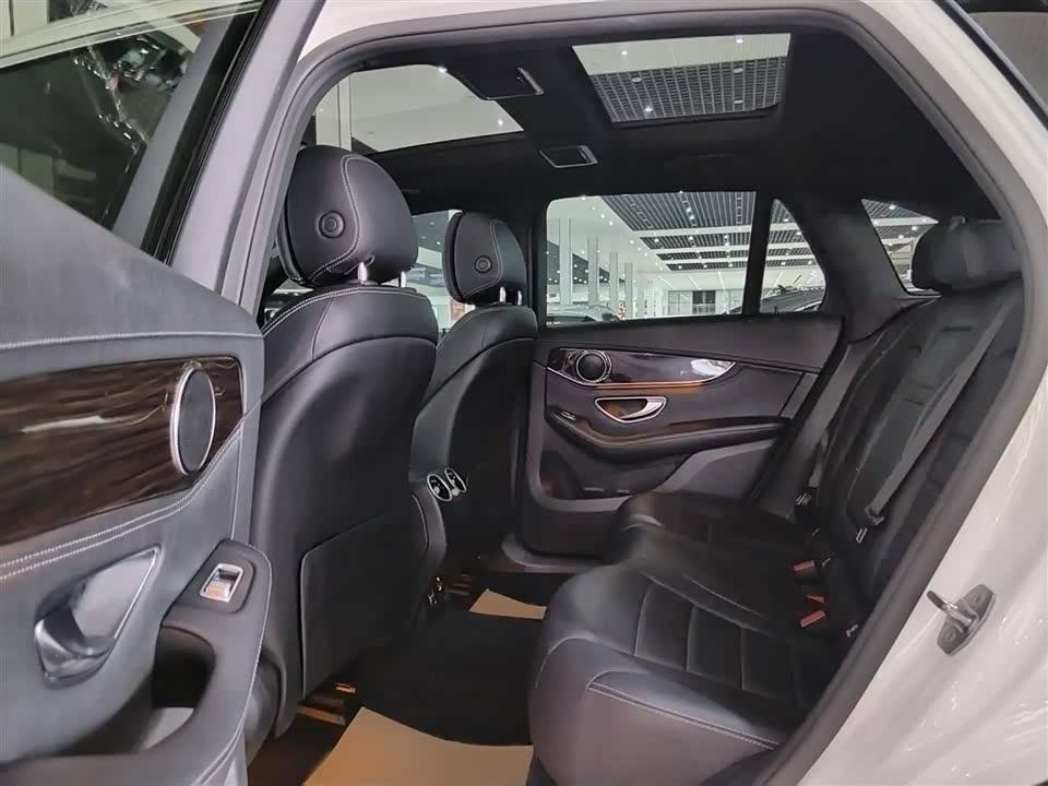 Mercedes-Benz GLC Mercedes-Benz GLC