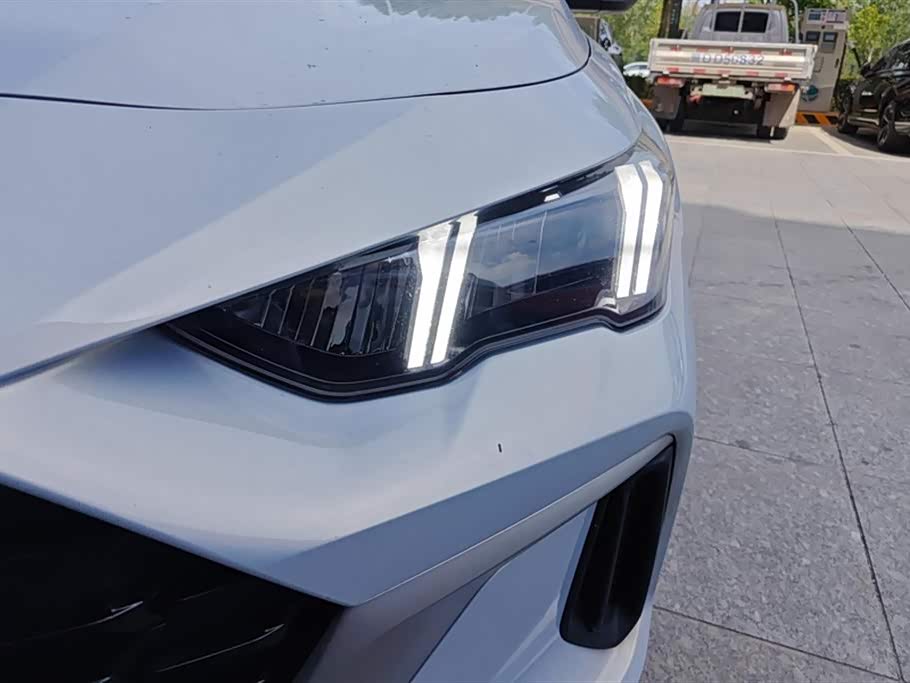 Trumpchi Shadow Leopard