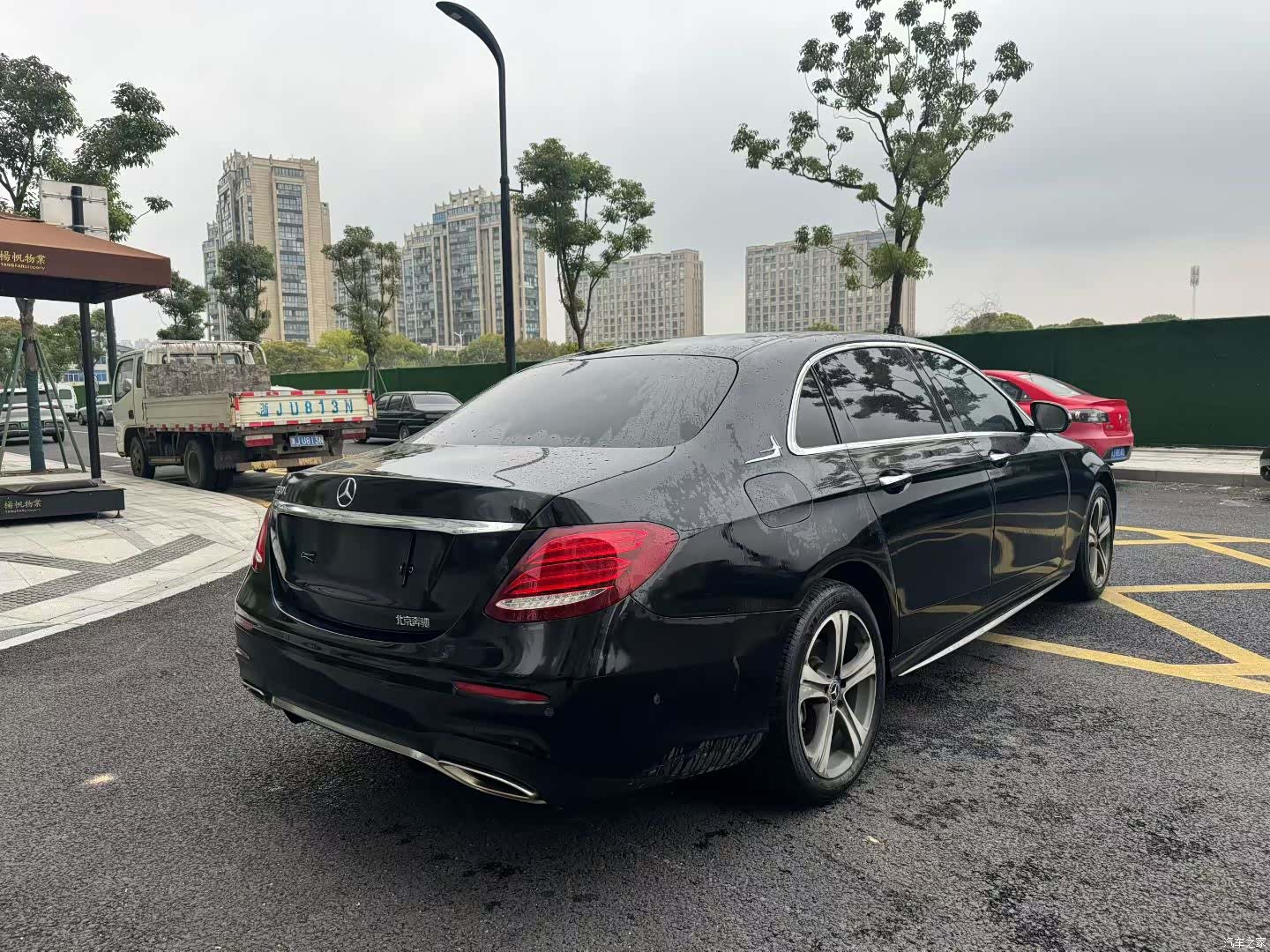 Mercedes-Benz E-Class, 2019 4