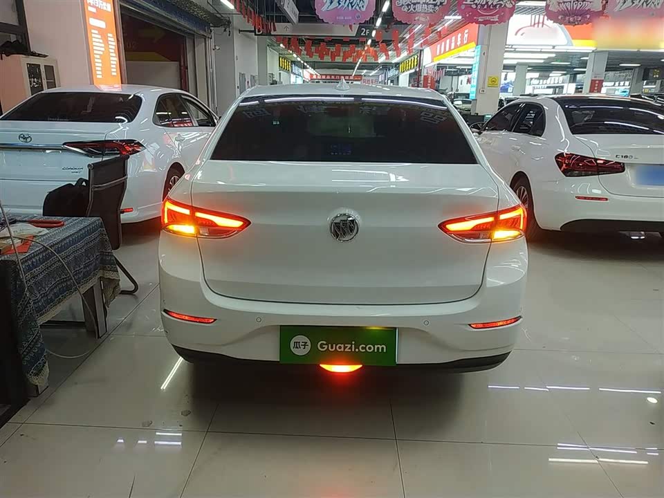 Buick Yinglang