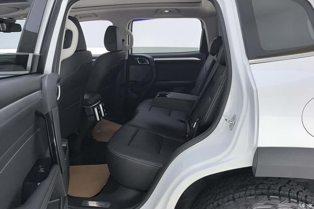 Haval Big Dog, 2022 11