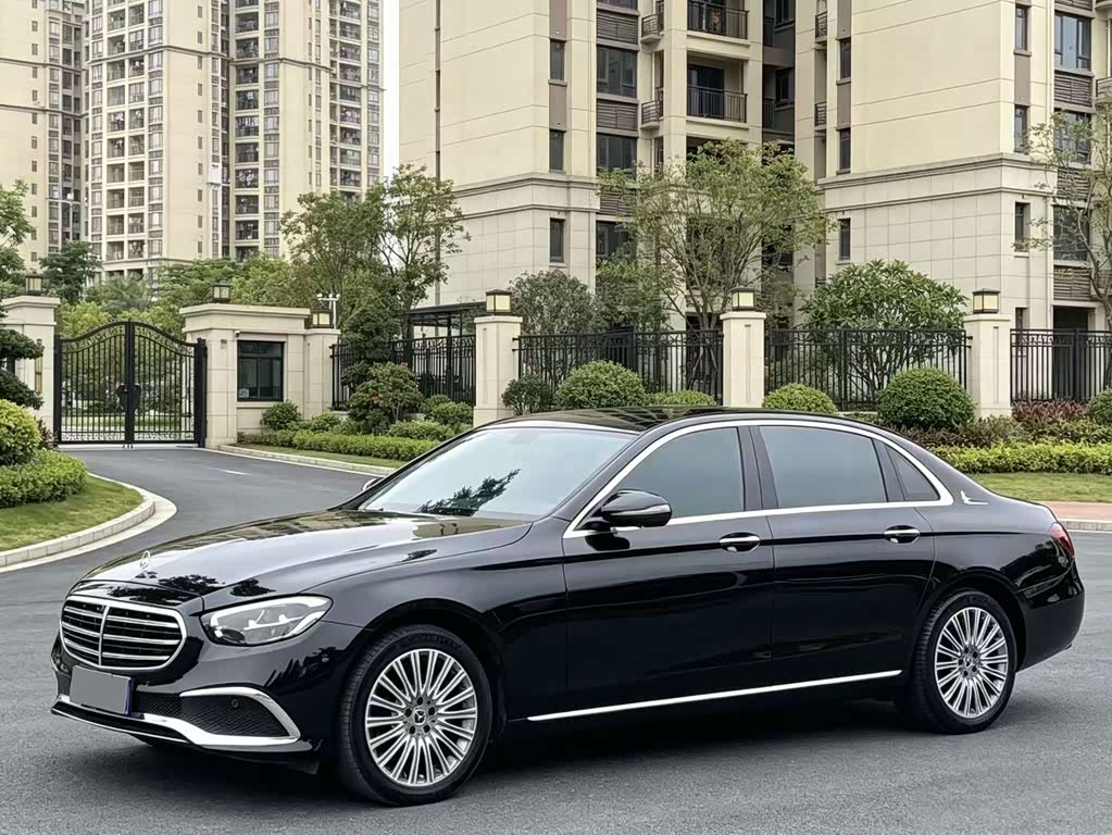 Mercedes-Benz E-Class E 2022 E 300 L Fashion