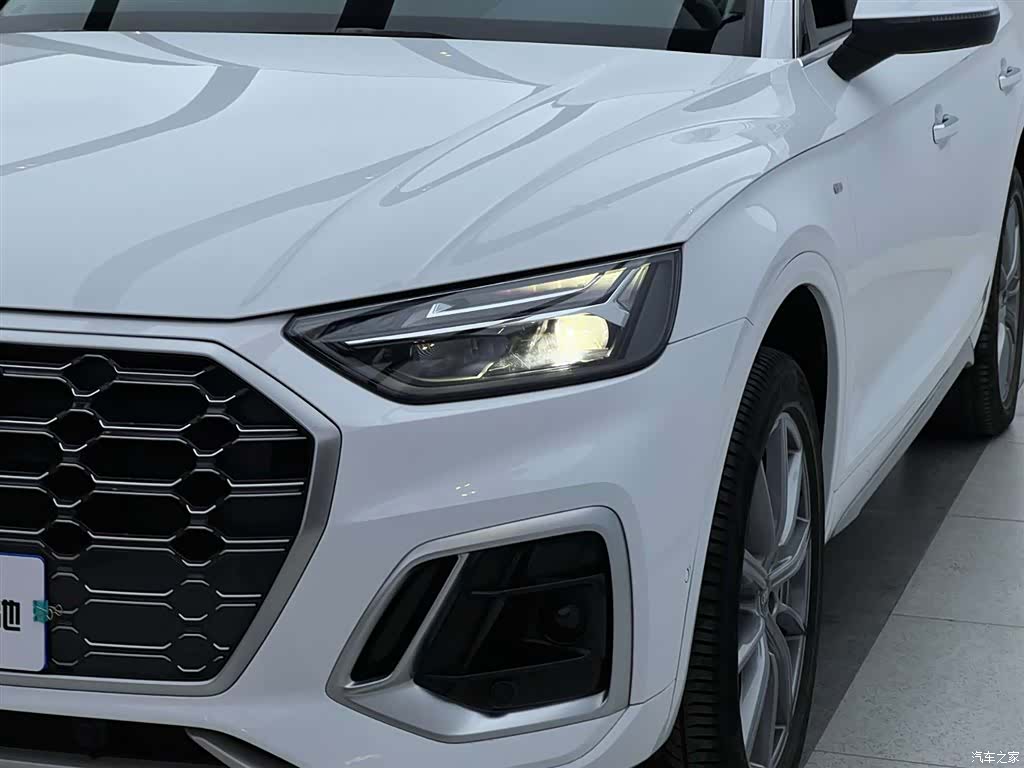 Audi Q5L, 2023 6