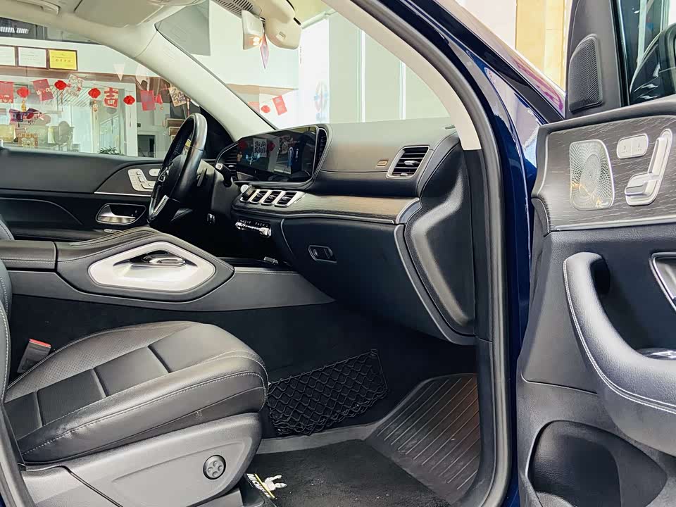 Mercedes-Benz GLE Mercedes-Benz GLE