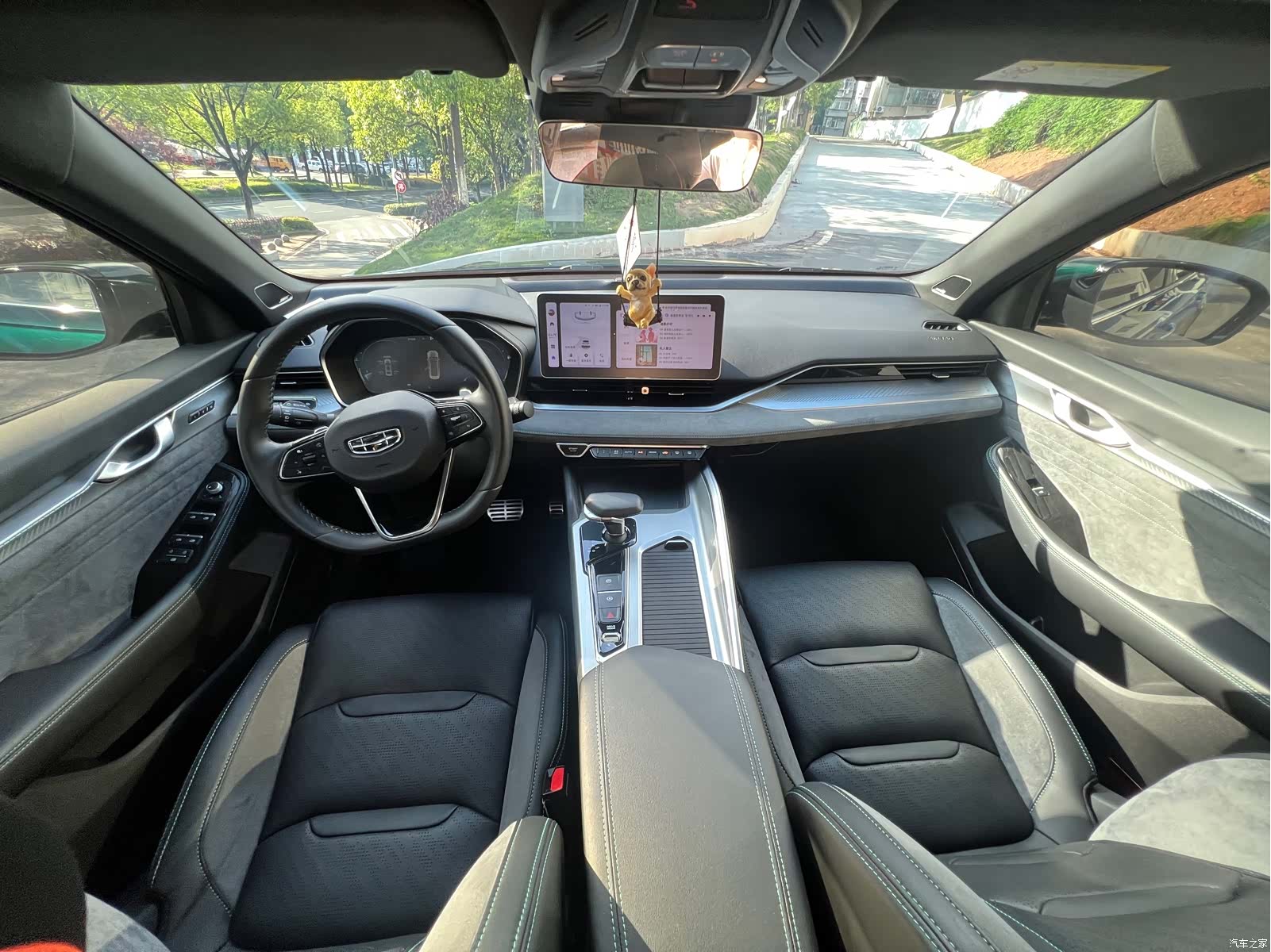 Geely Preface, 2023 8