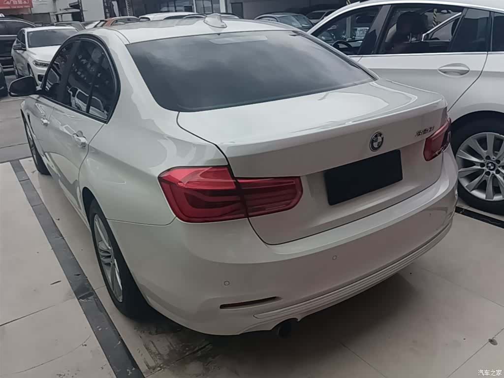 BMW 3 Series, 2016 все фото