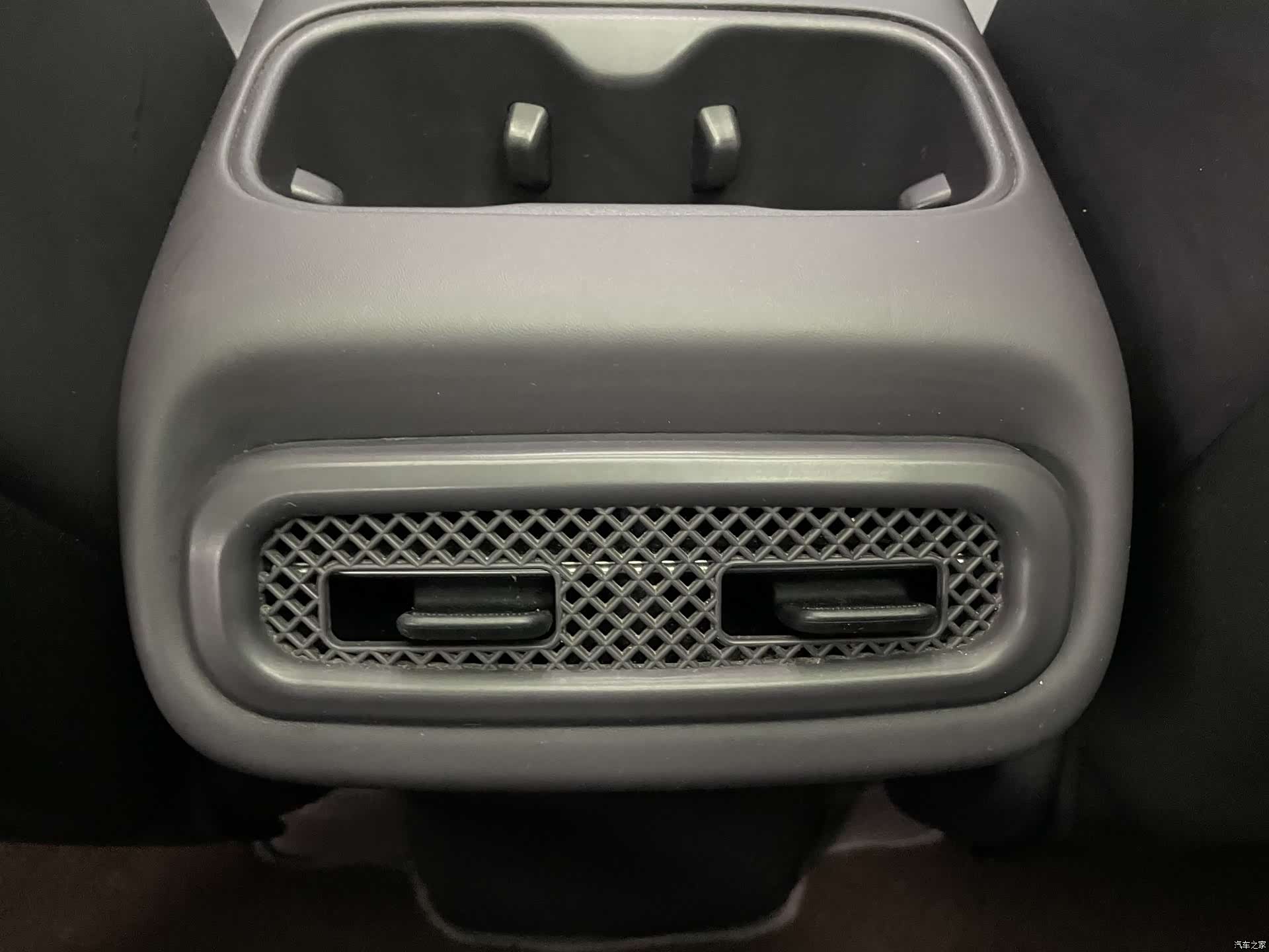 Leapmotor C10, 2024 8