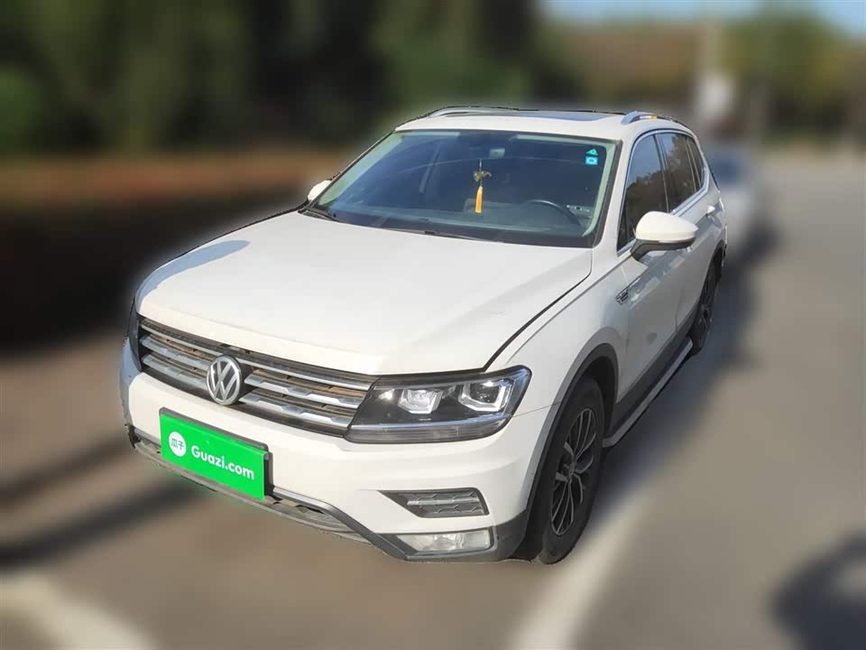 Volkswagen Tiguan L
