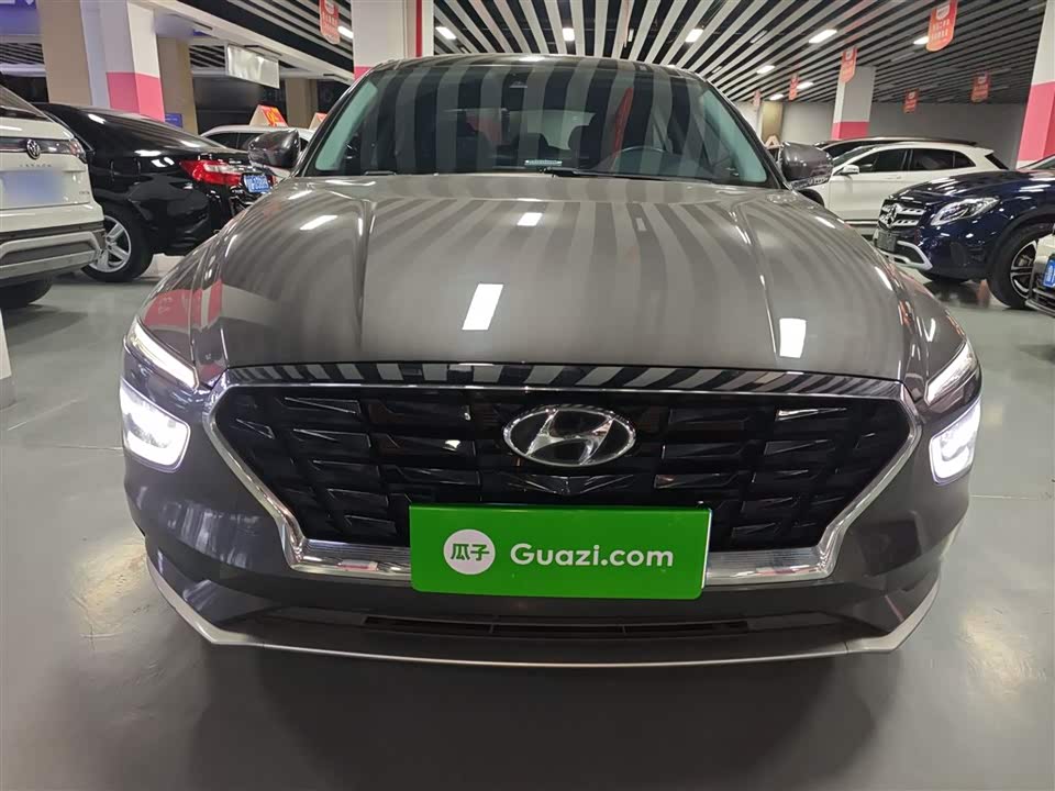 Hyundai Name picture