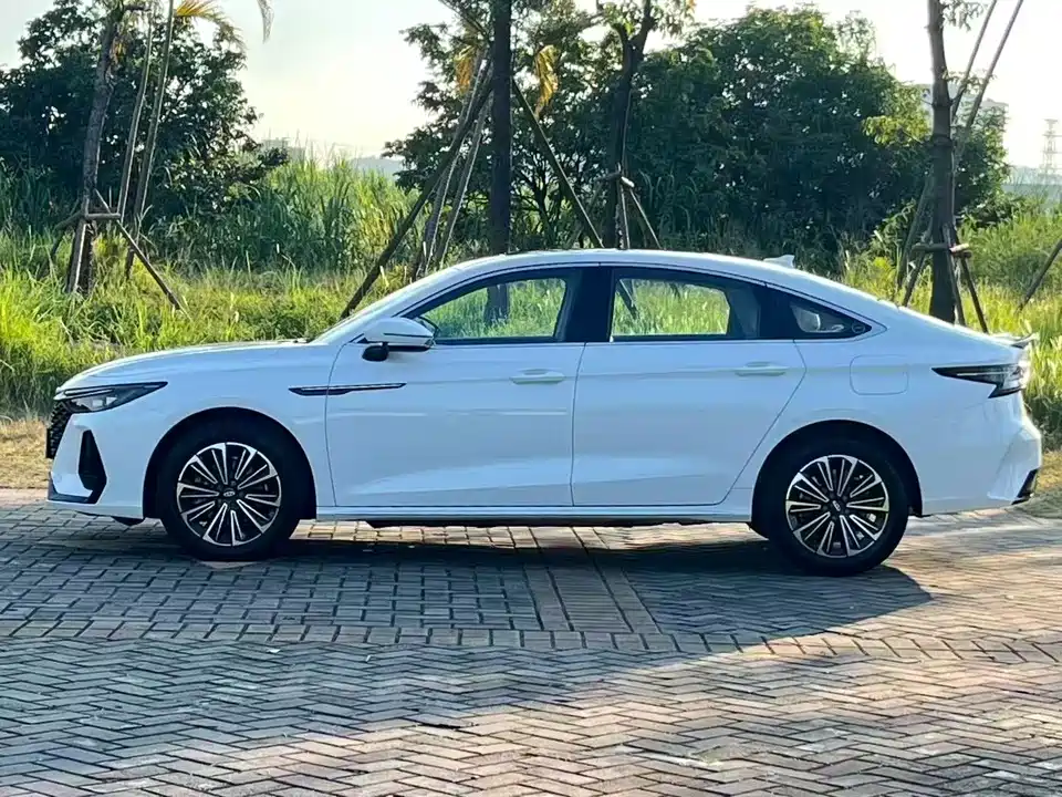 Chery Fulwin Fengyun A8