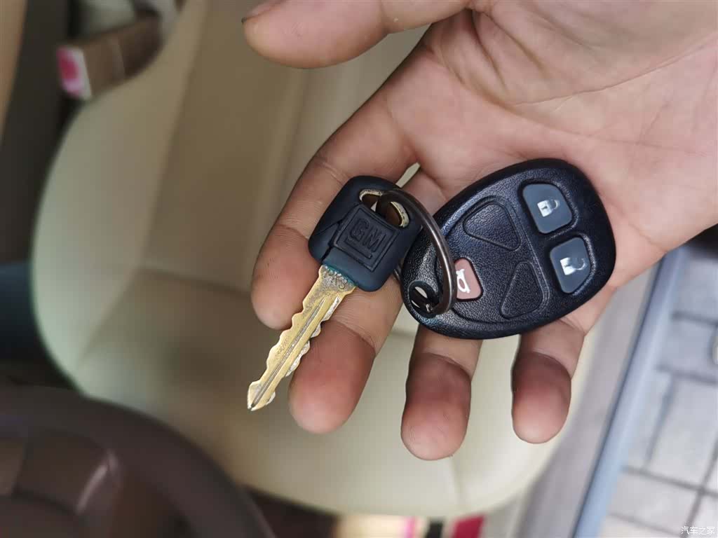 Buick GL8, 2016 12