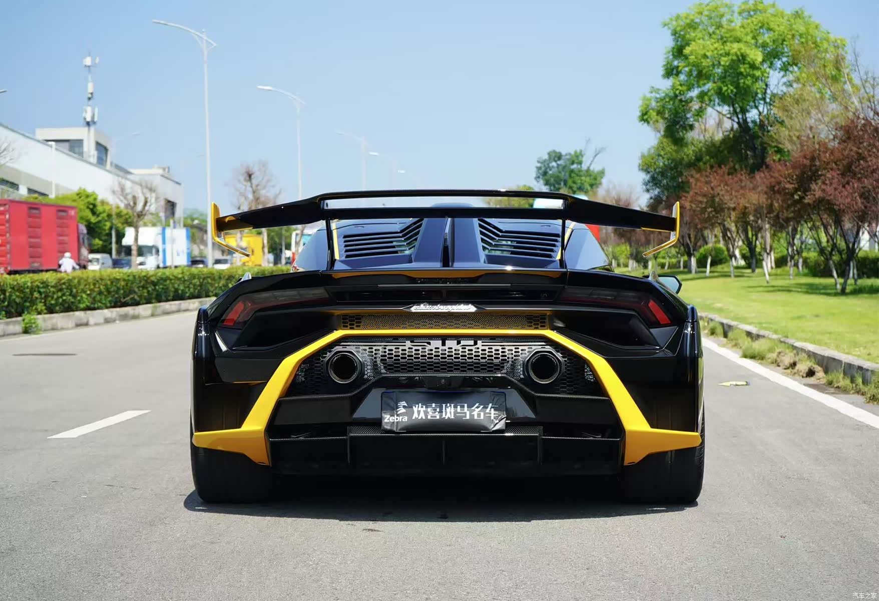 Lamborghini Huracán, 2022 4