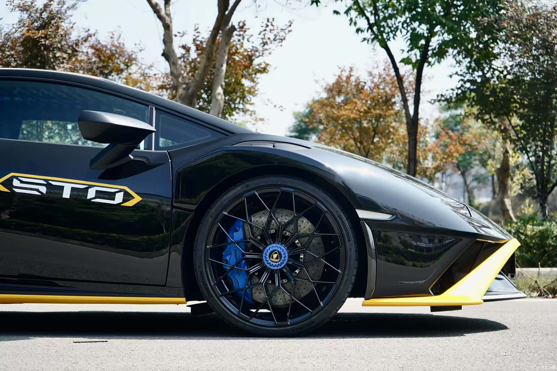 Lamborghini Huracán, 2022 7