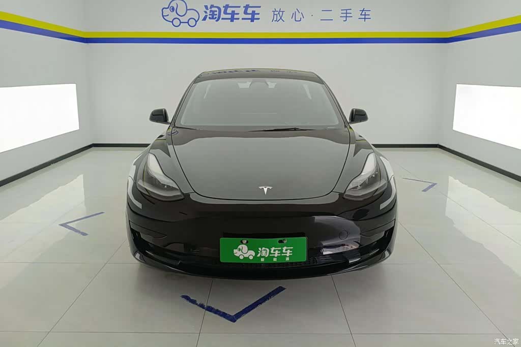 Tesla Model 3, 2022 2