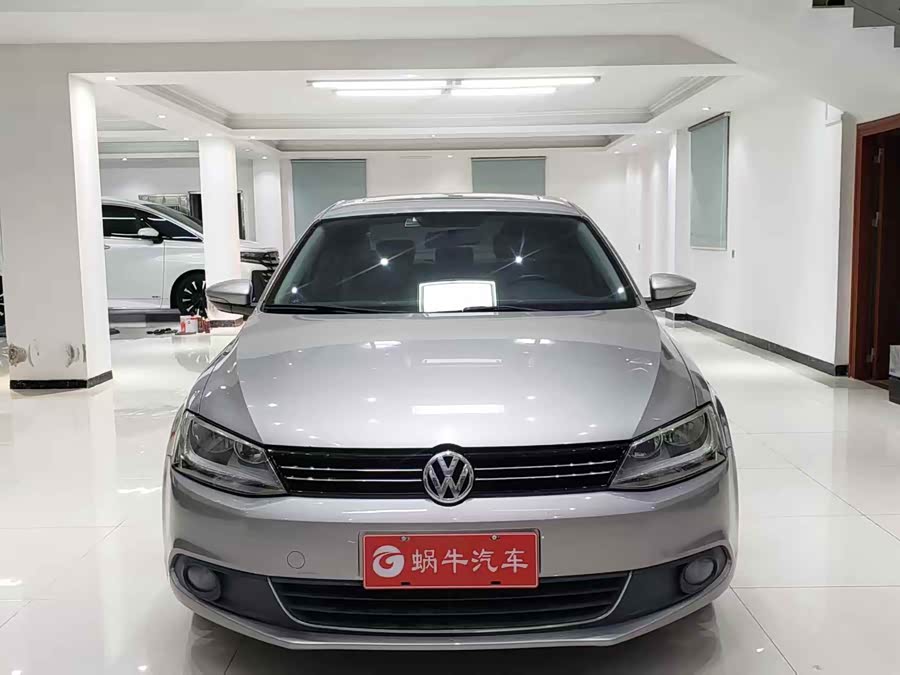 Volkswagen Sagitar 2014, фото 2