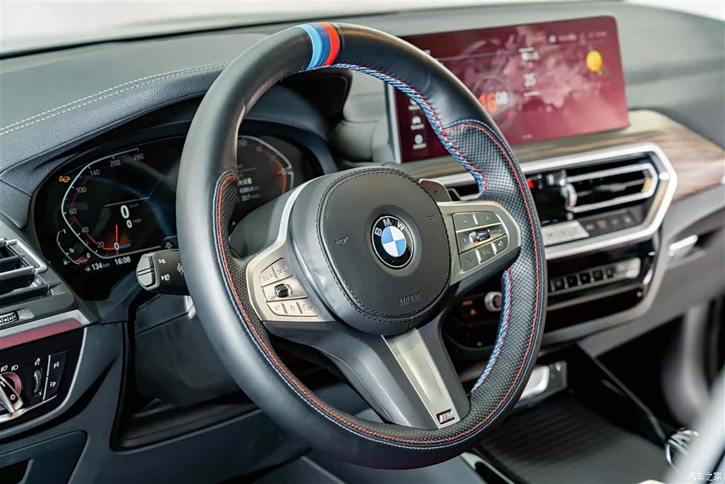 BMW X3, 2025 11