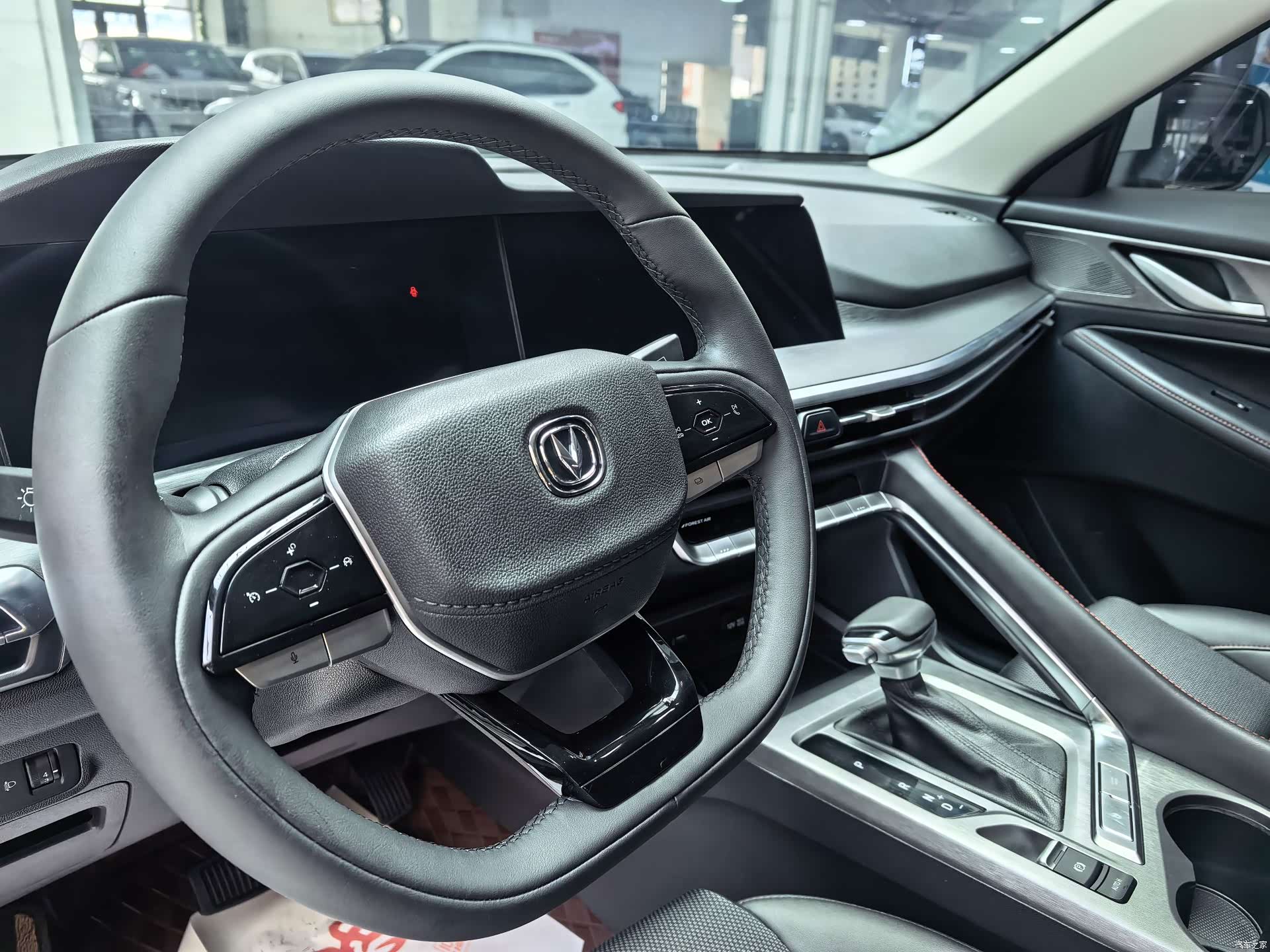 Changan CS35, 2023 11