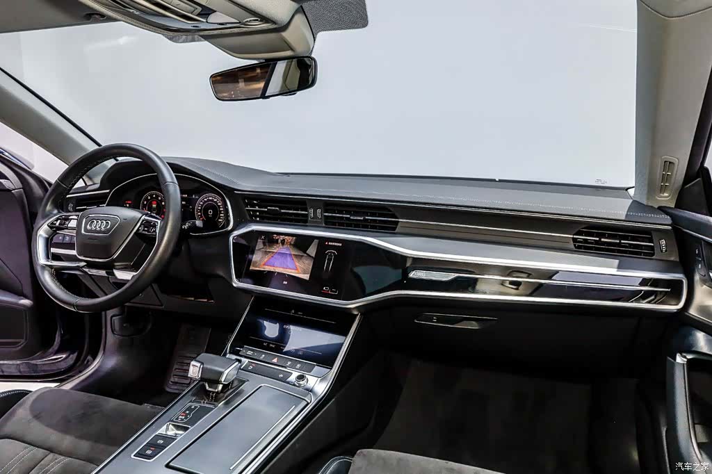 Audi A7L, 2024 26