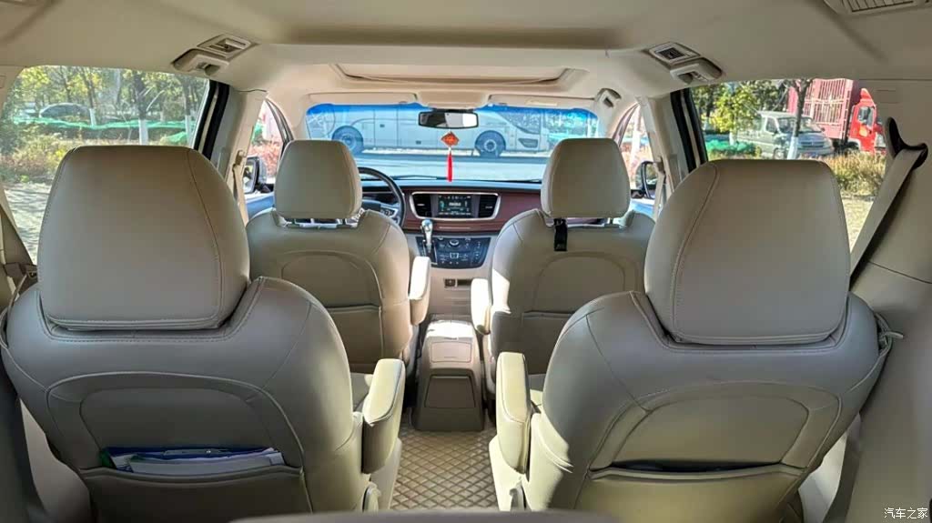 Buick GL8, 2019 6