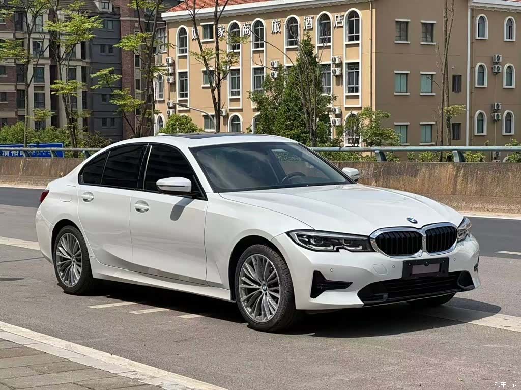 BMW 3 Series, 2022 1