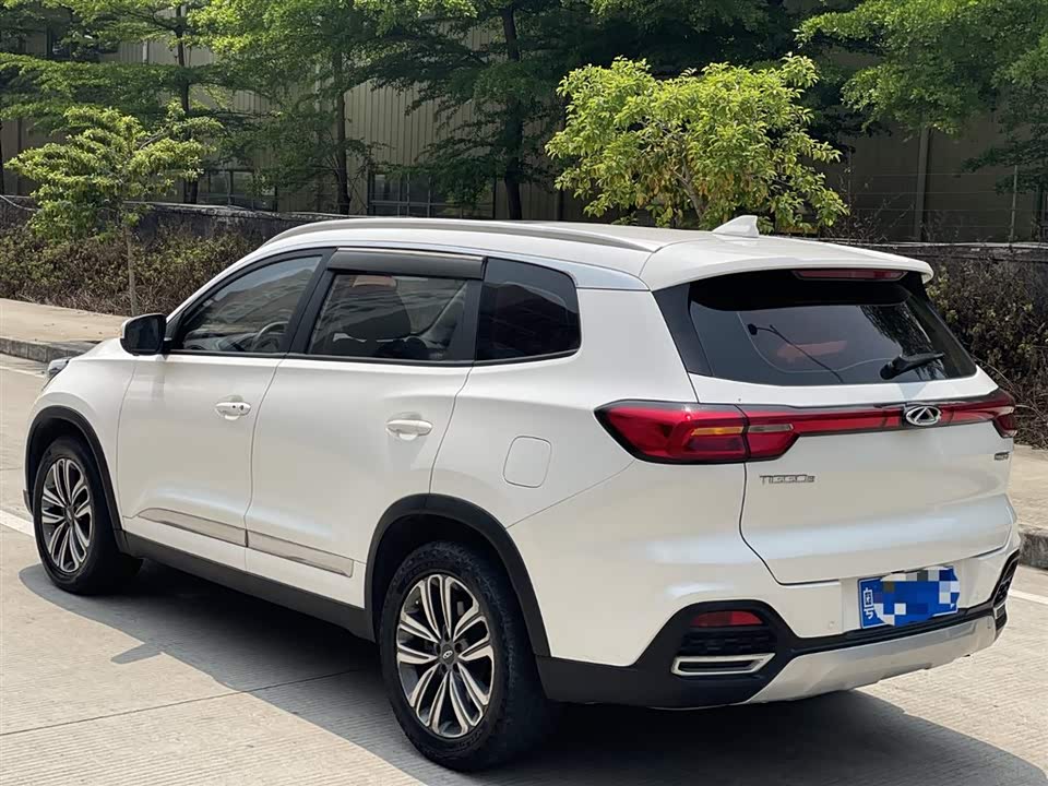 Chery Tiggo 8