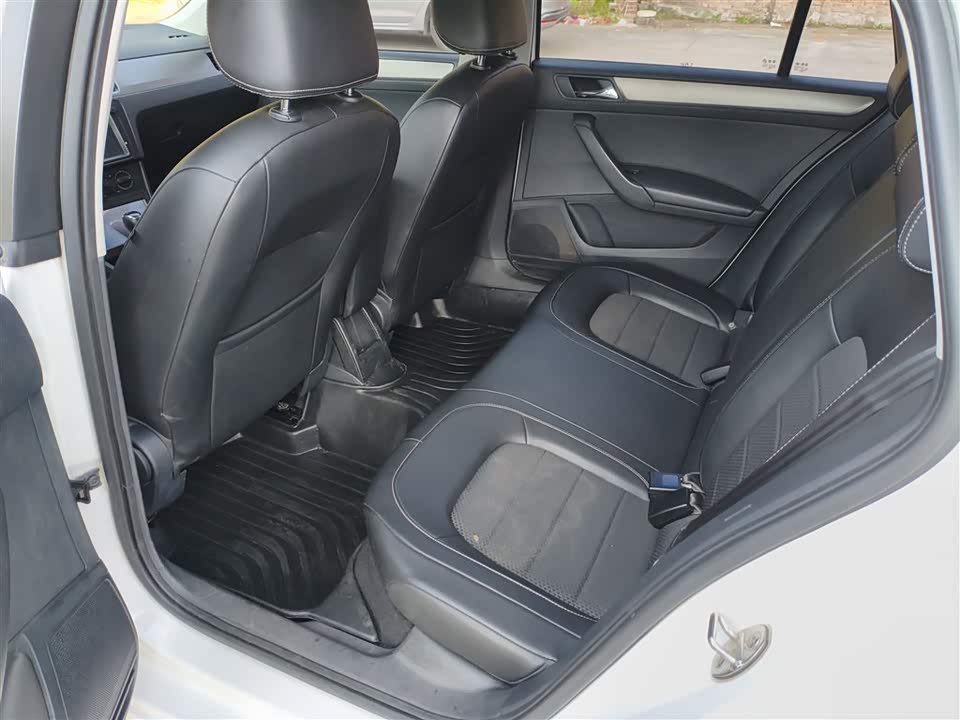 Skoda Xindong