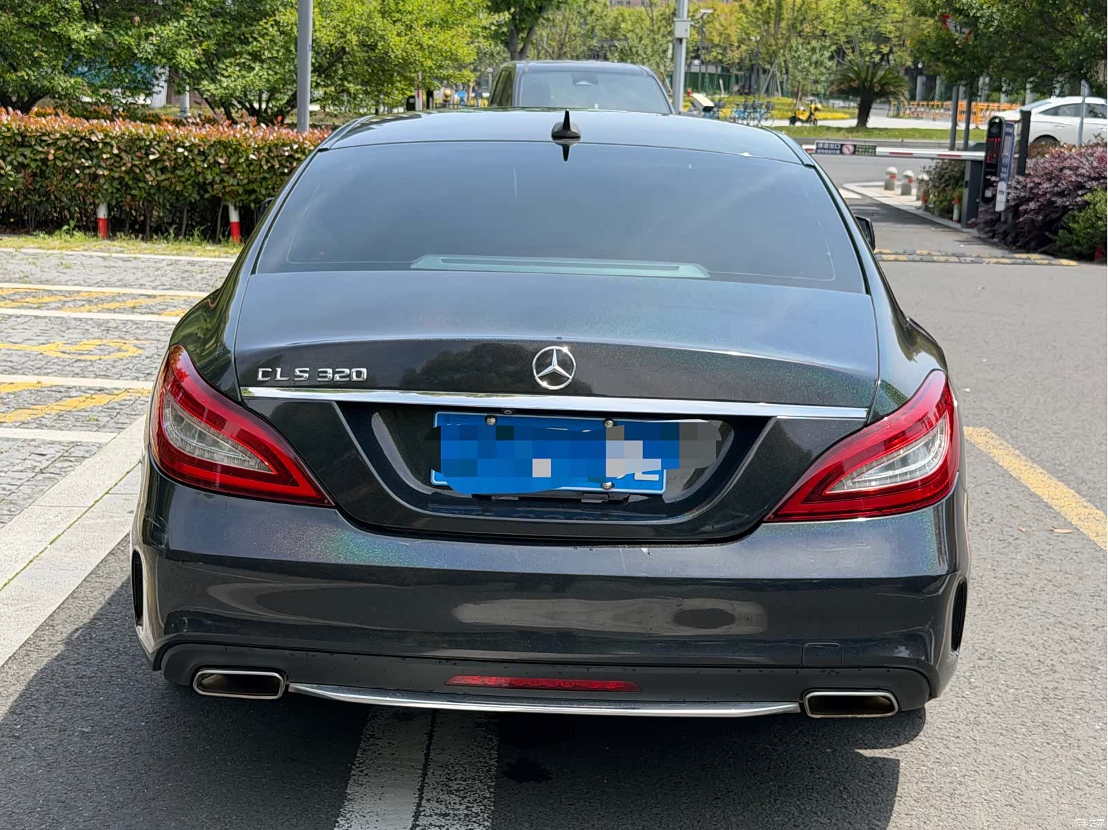 Mercedes-Benz CLS, 2015 10