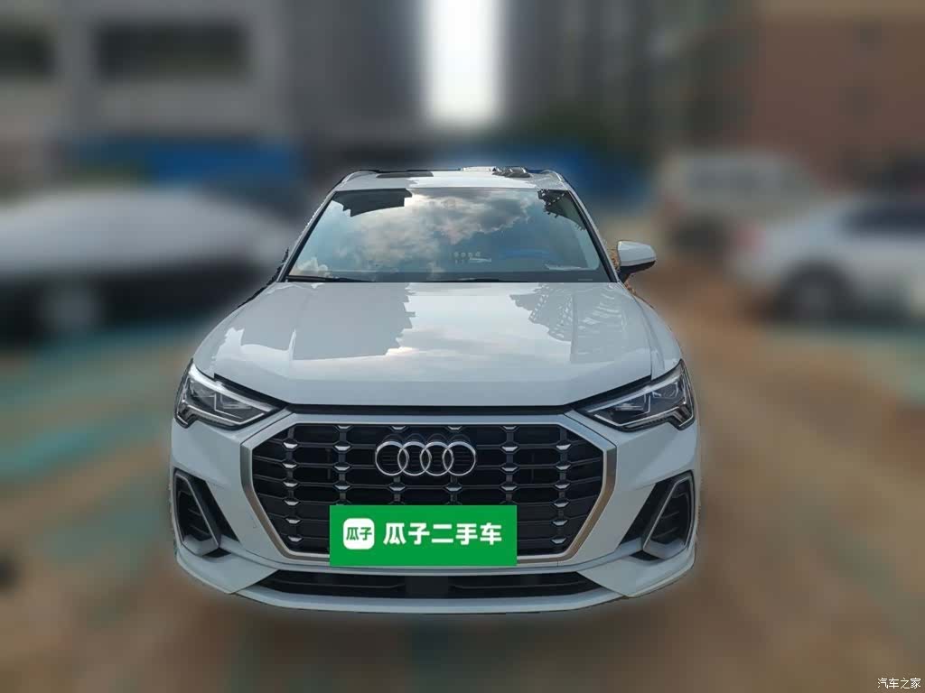 Audi Q3, 2023 3