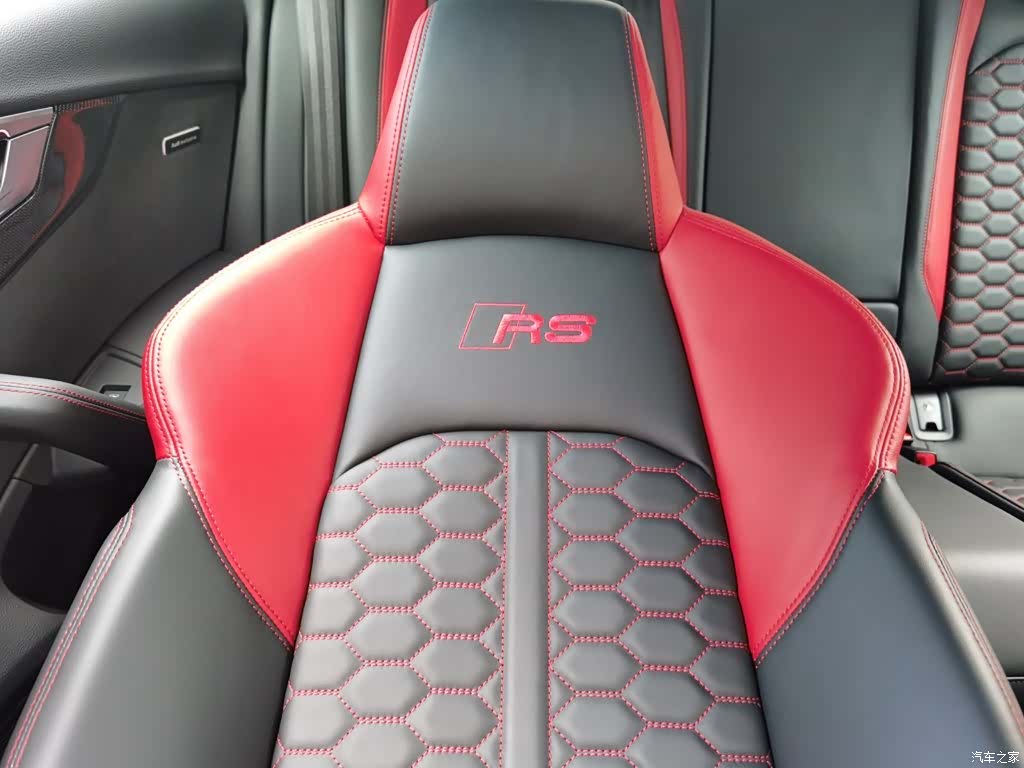 Audi RS, 2025 23