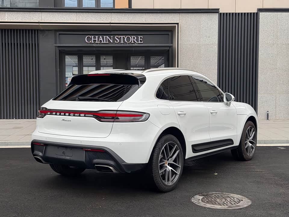 Porsche Macan