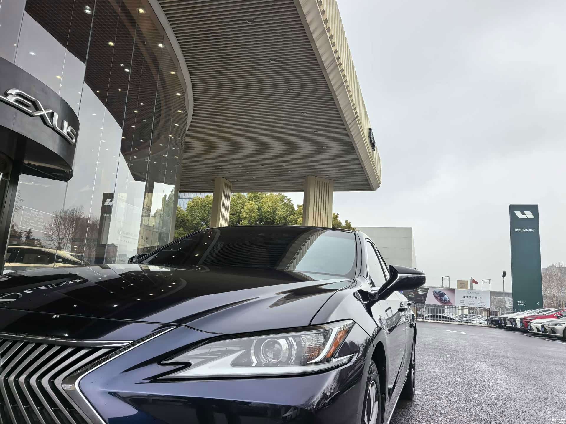Lexus ES, 2020 6