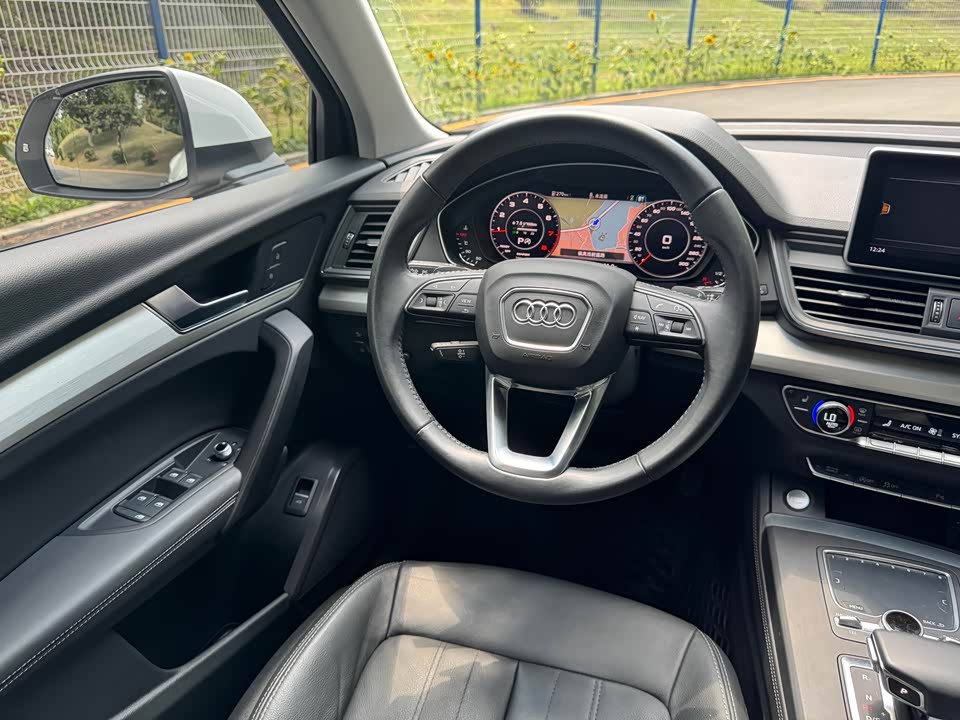 Audi Q5L Audi Q5L