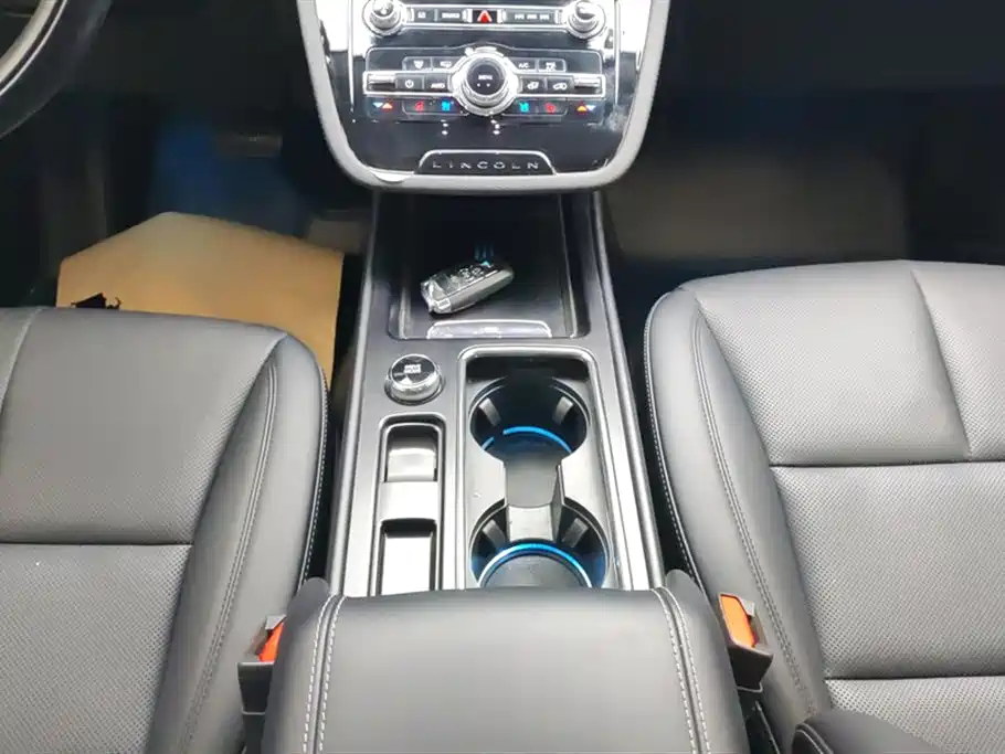 Lincoln Adventurer