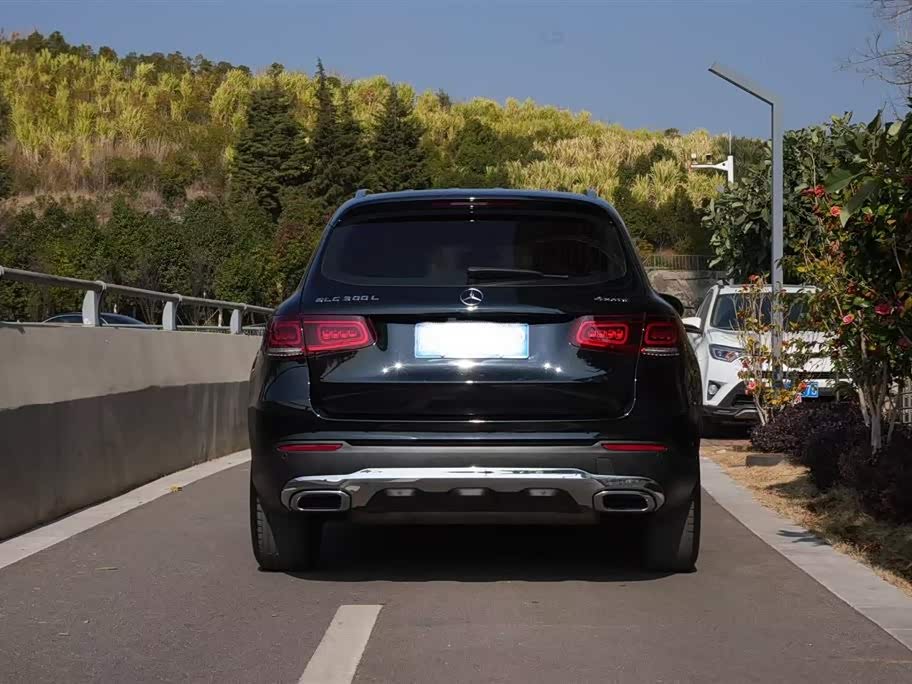 Mercedes-Benz GLC Mercedes-Benz GLC