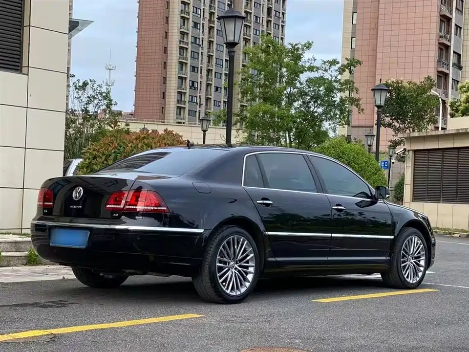 Volkswagen Phaeton