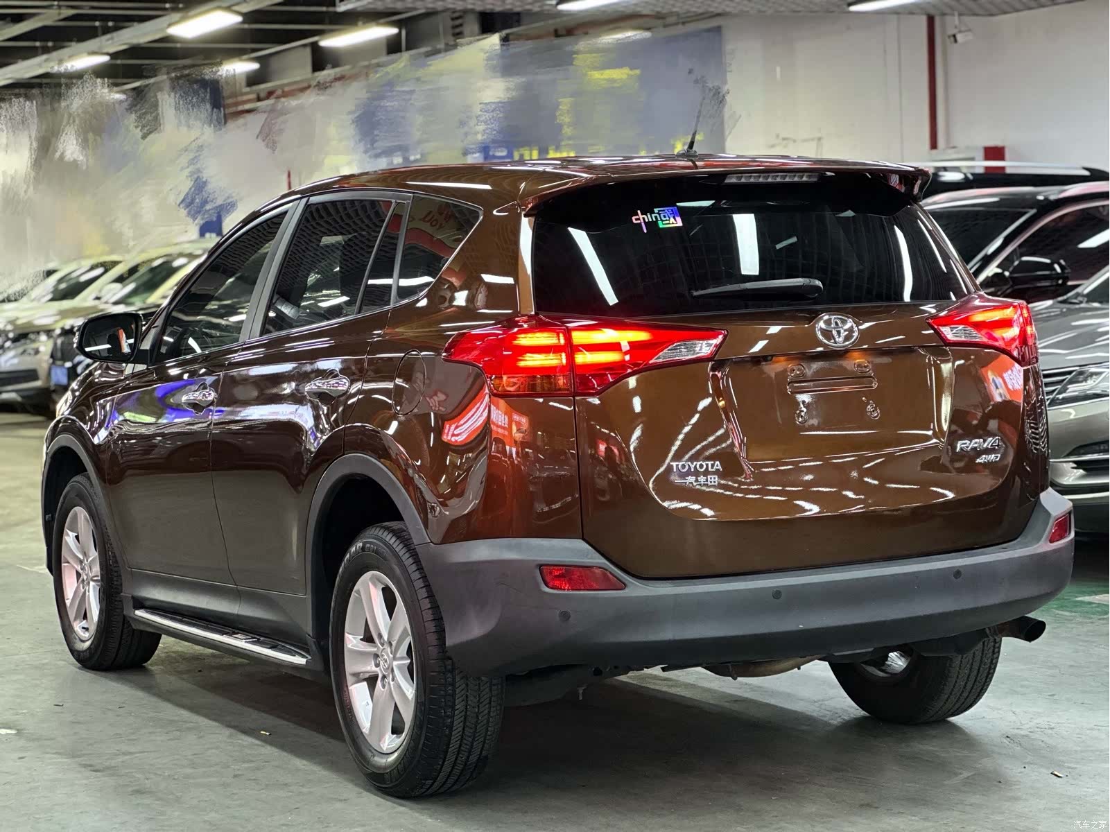 Toyota RAV4, 2015 6