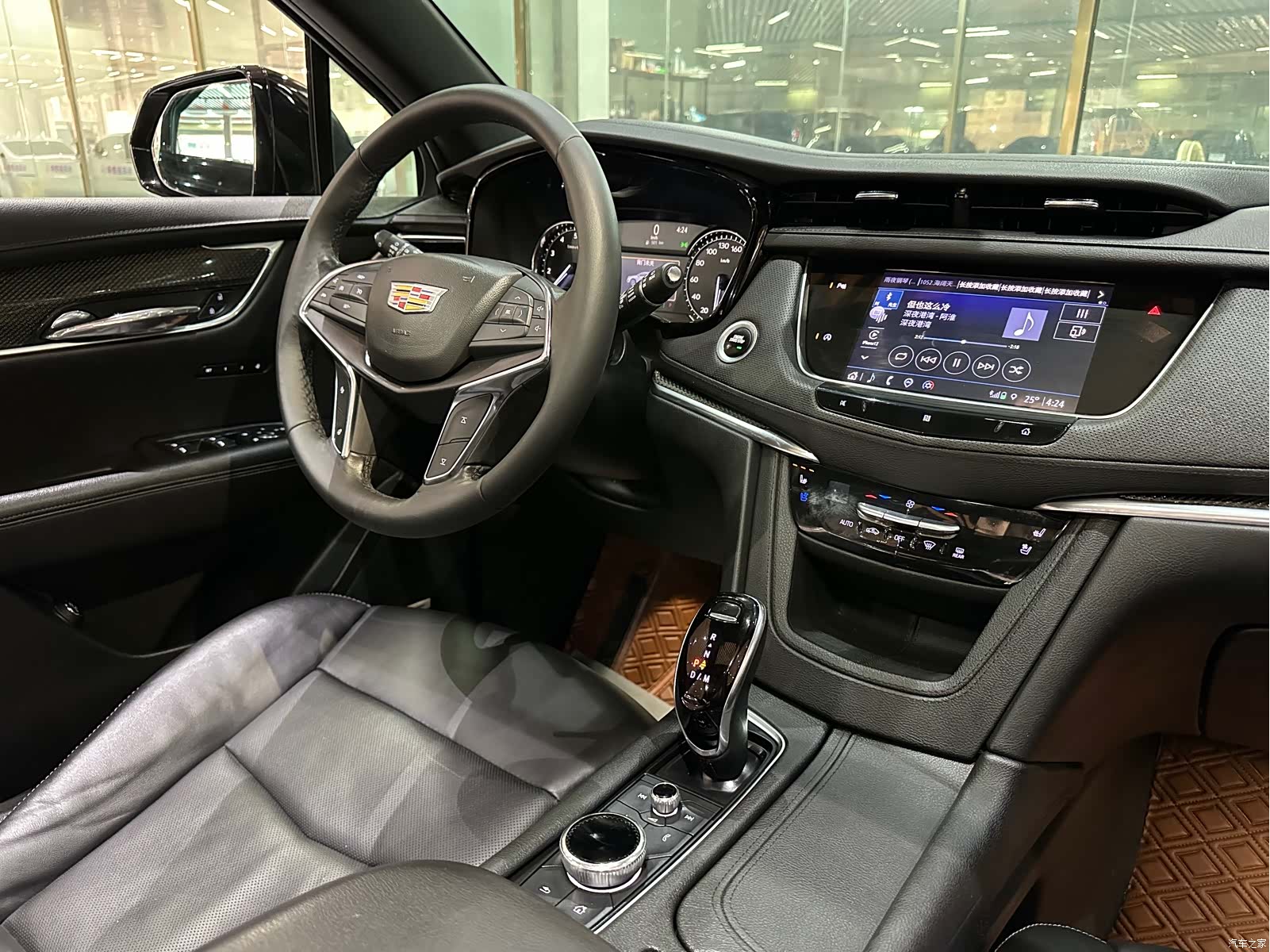 Cadillac XT5, 2022 15