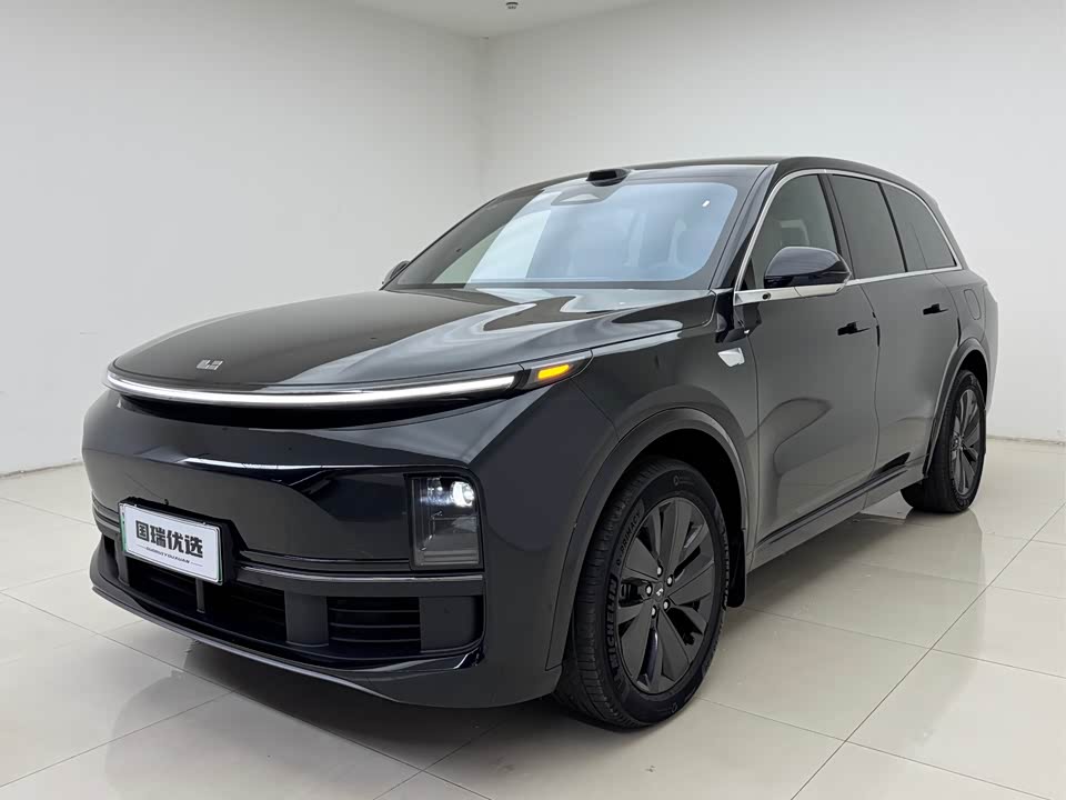 Li Auto Ideal L8