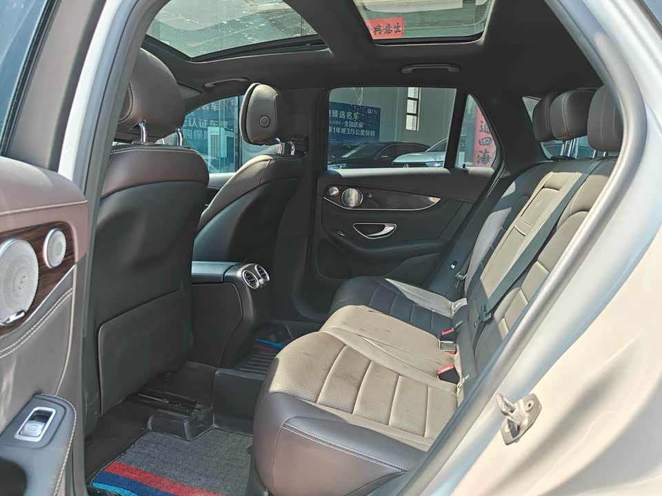 Mercedes-Benz GLC Mercedes-Benz GLC