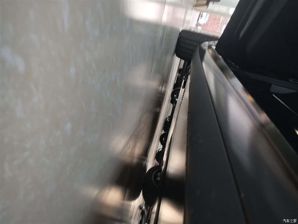 Tesla Model 3, 2026 21
