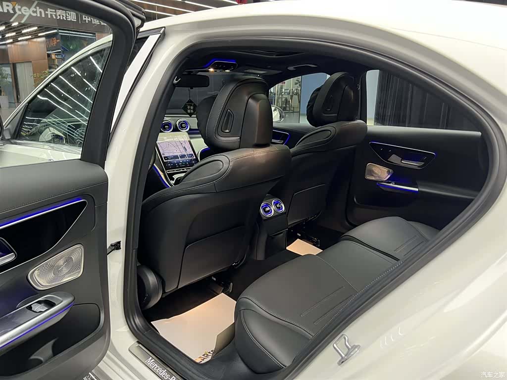 Mercedes-Benz C-Class, 2023 20