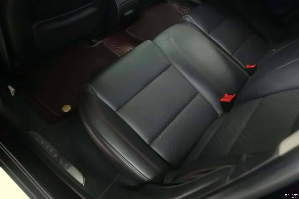 Citroen C5, 2015 11