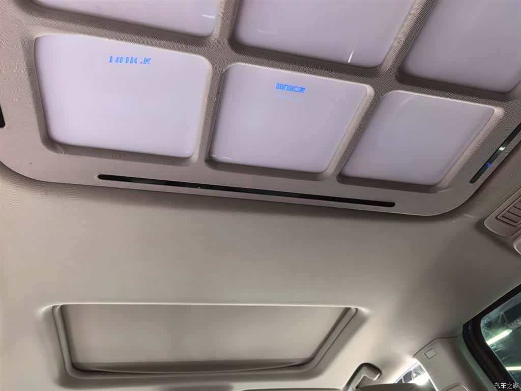 Buick GL8, 2020 18