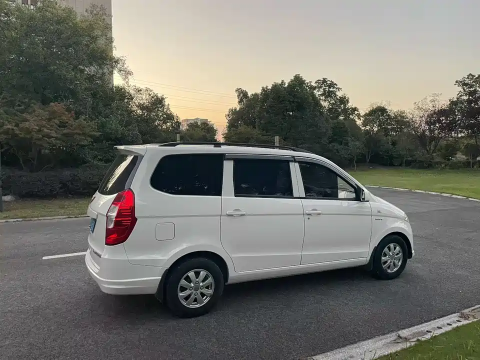 Wuling Wuling Hongguang