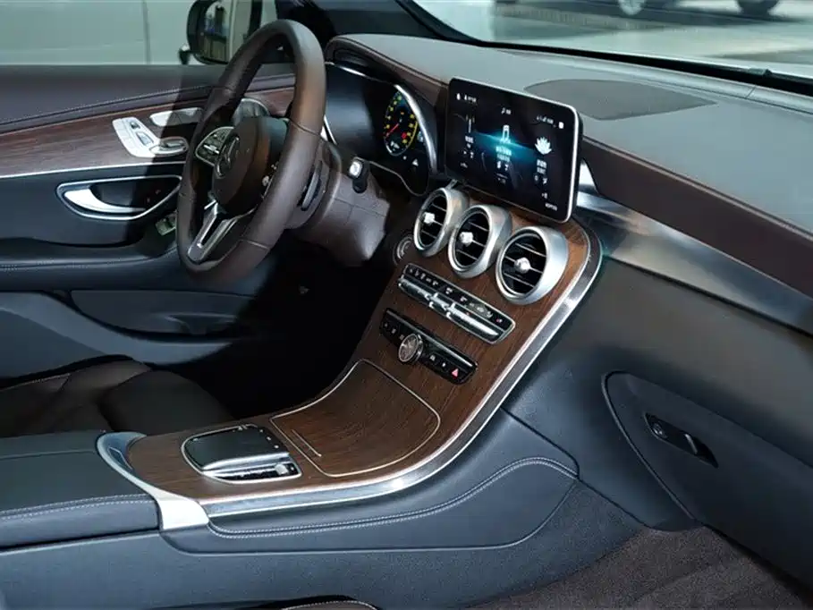 Mercedes-Benz GLC Mercedes-Benz GLC