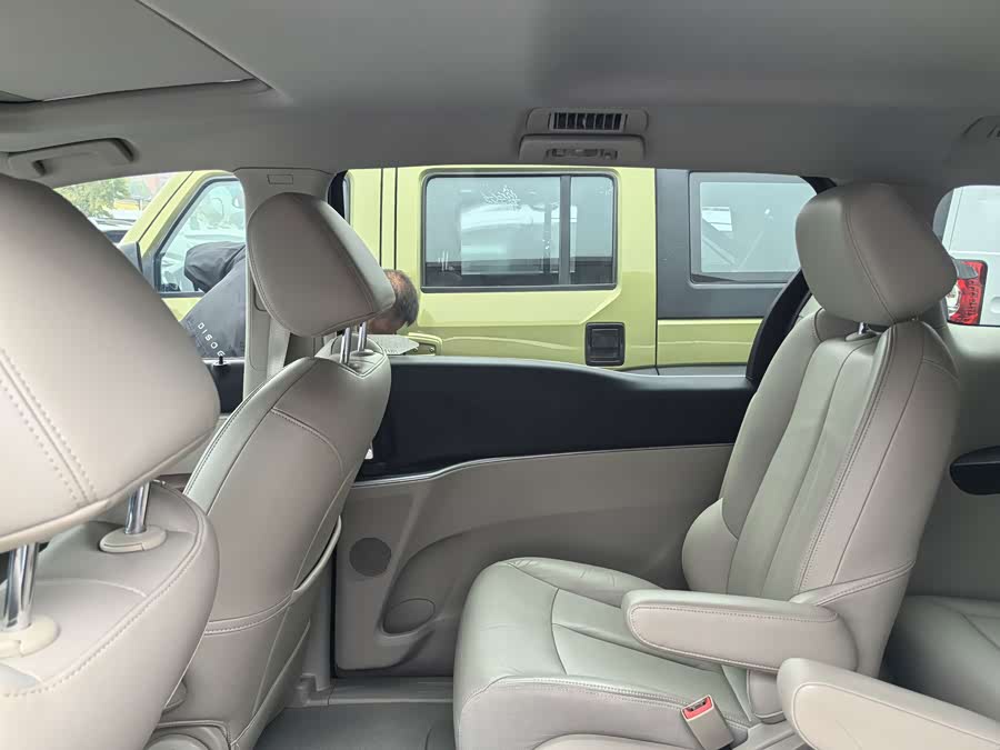 Buick GL8 2019, фото 9